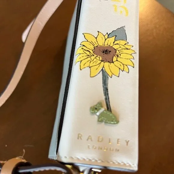 Radley London Book Street Crossbody - The Sunshine is Calling - Picture 11 of 12